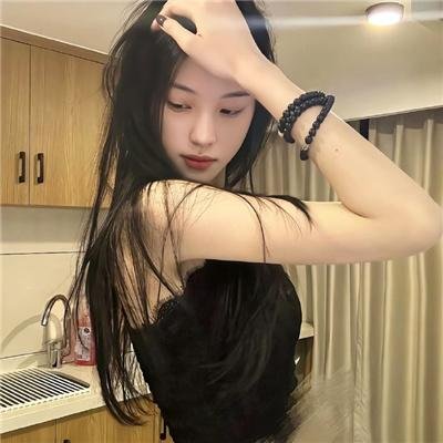 黑玫瑰公寓海报